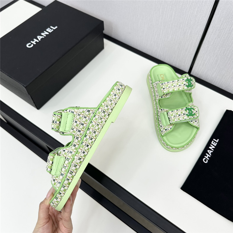 Ch**el grained tweed velcro slides in green