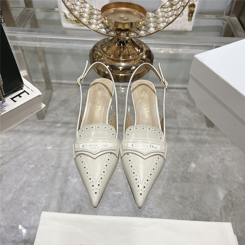 D10r boy slingback pump white