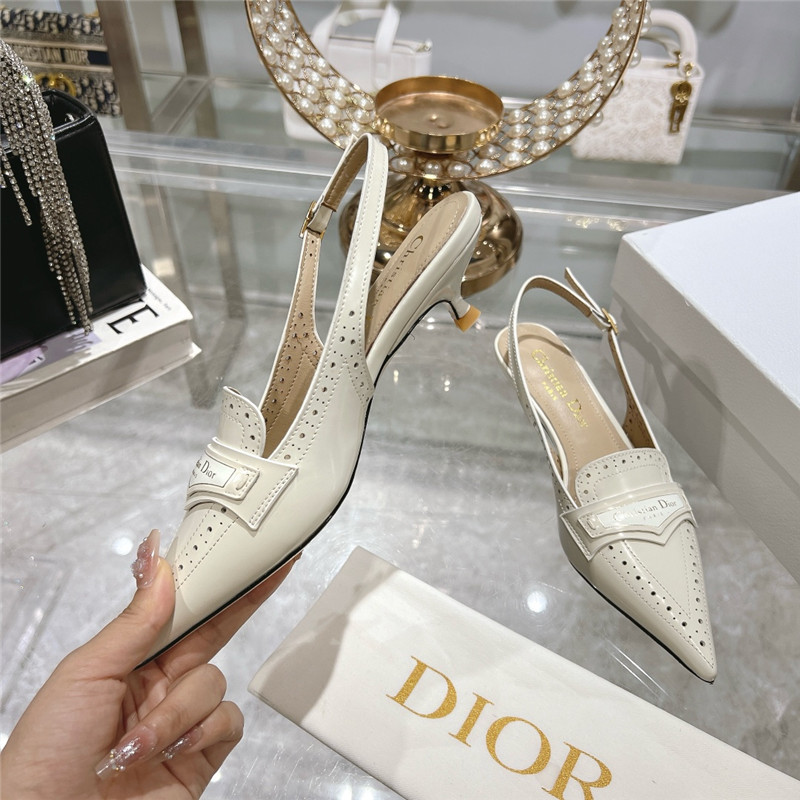 D10r boy slingback pump white