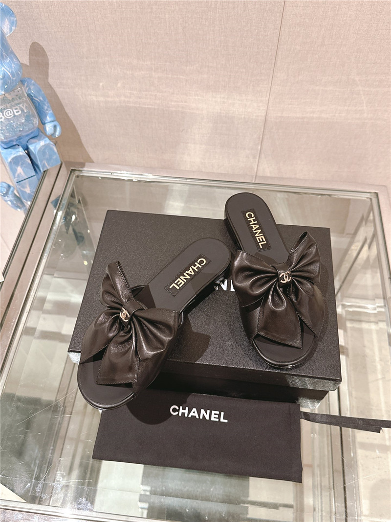 Ch**el flat silk bow leather sandals