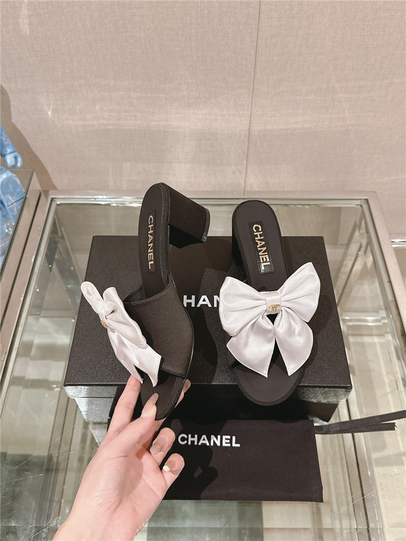 Ch**el chunky heel silk bow leather sandals