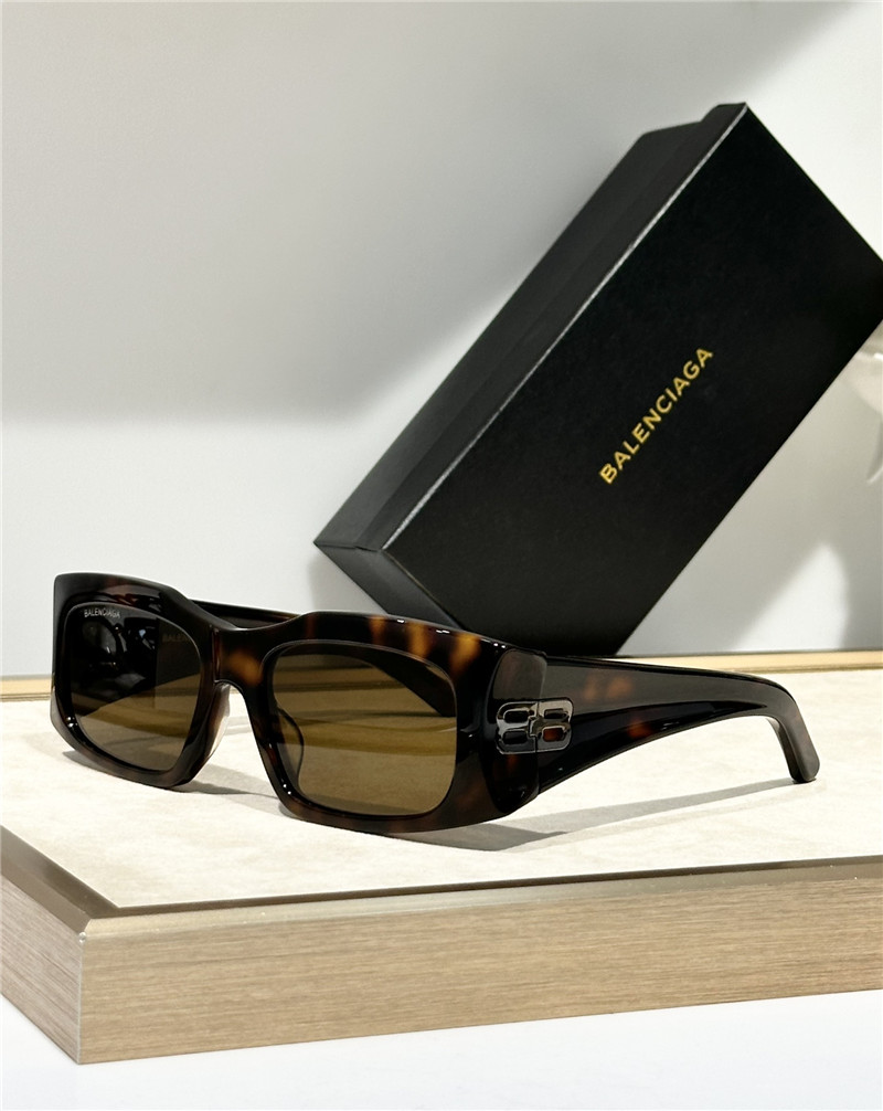 Ba1en*iaga sunglasses