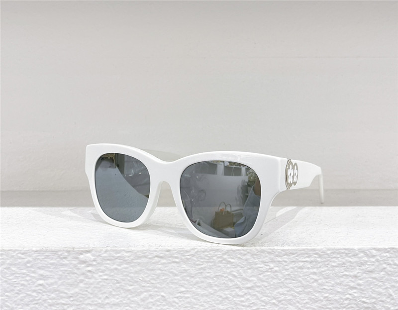 l0vis Vvtt0n lv cool girl sunglasses