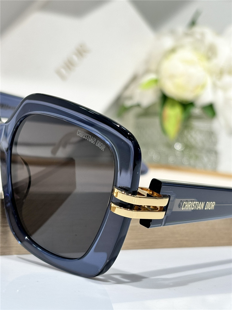 D10r stylish square sunglasses