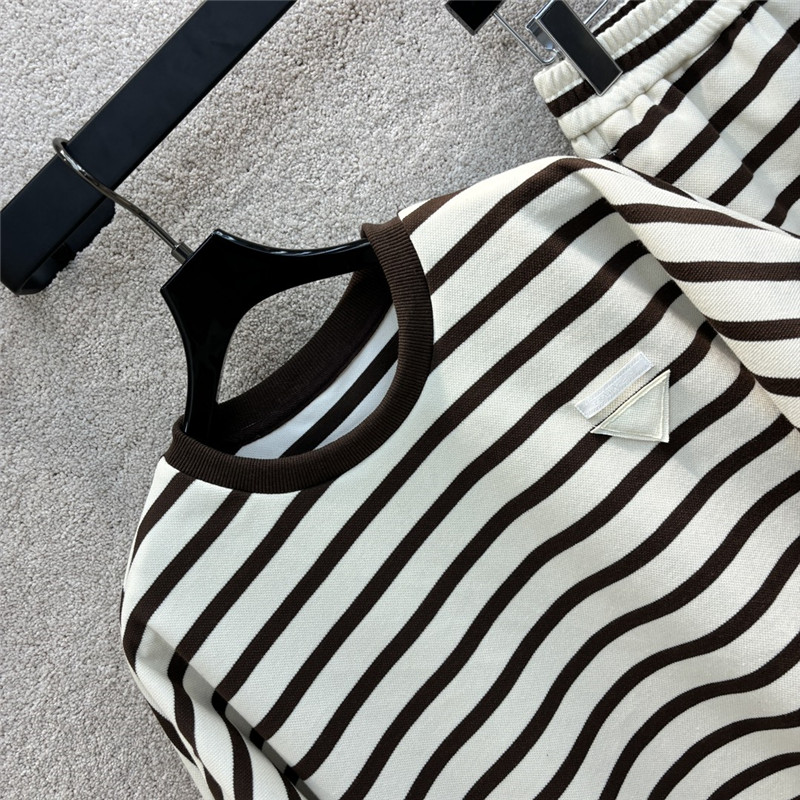 Pra*a triangle logo decorative striped suit replica d&g clothing