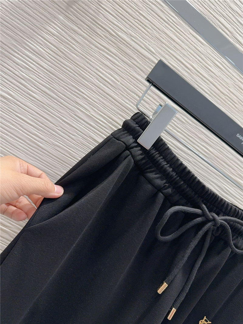 Y51 wing sleeve top + simple skirt set replica clothes