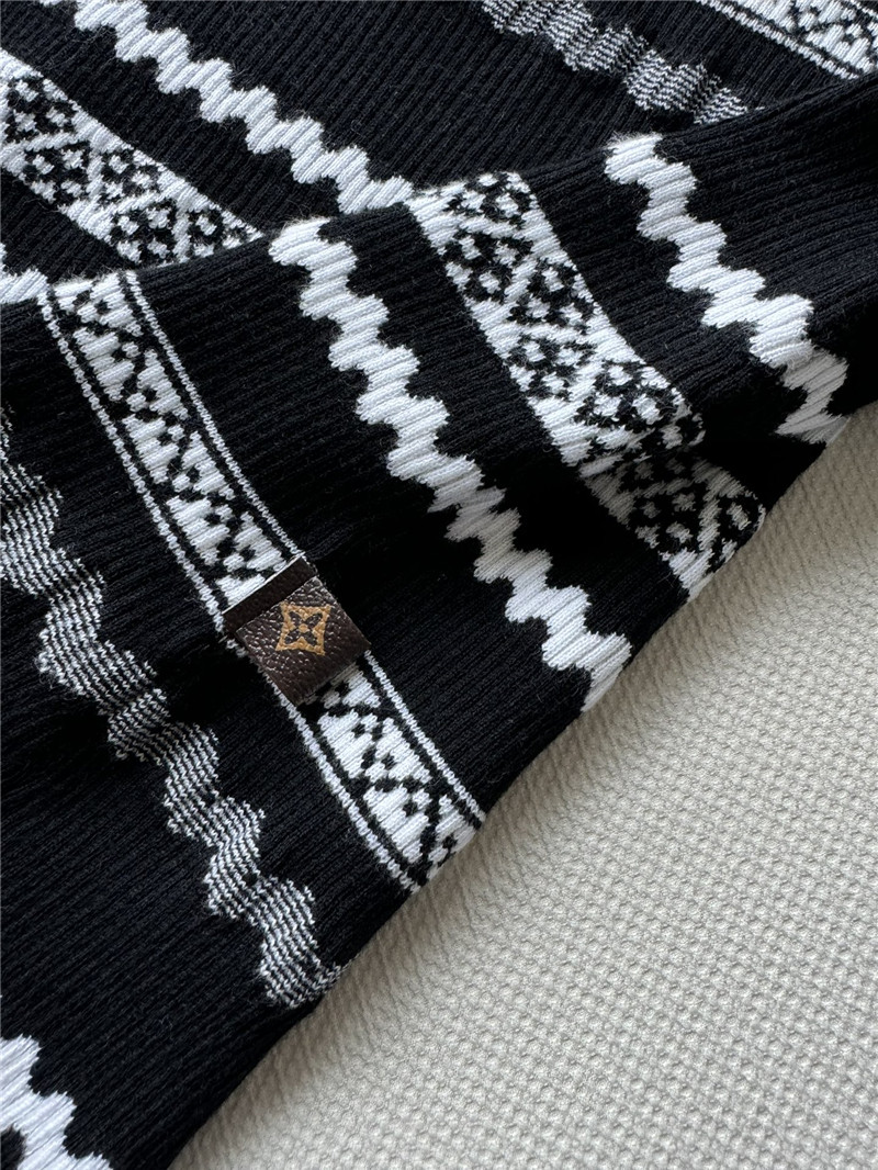 l0vis Vvtt0n lv new short-sleeved replica clothing