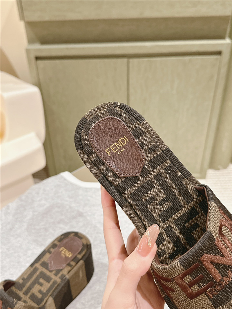 F**di sunshine platform slides women