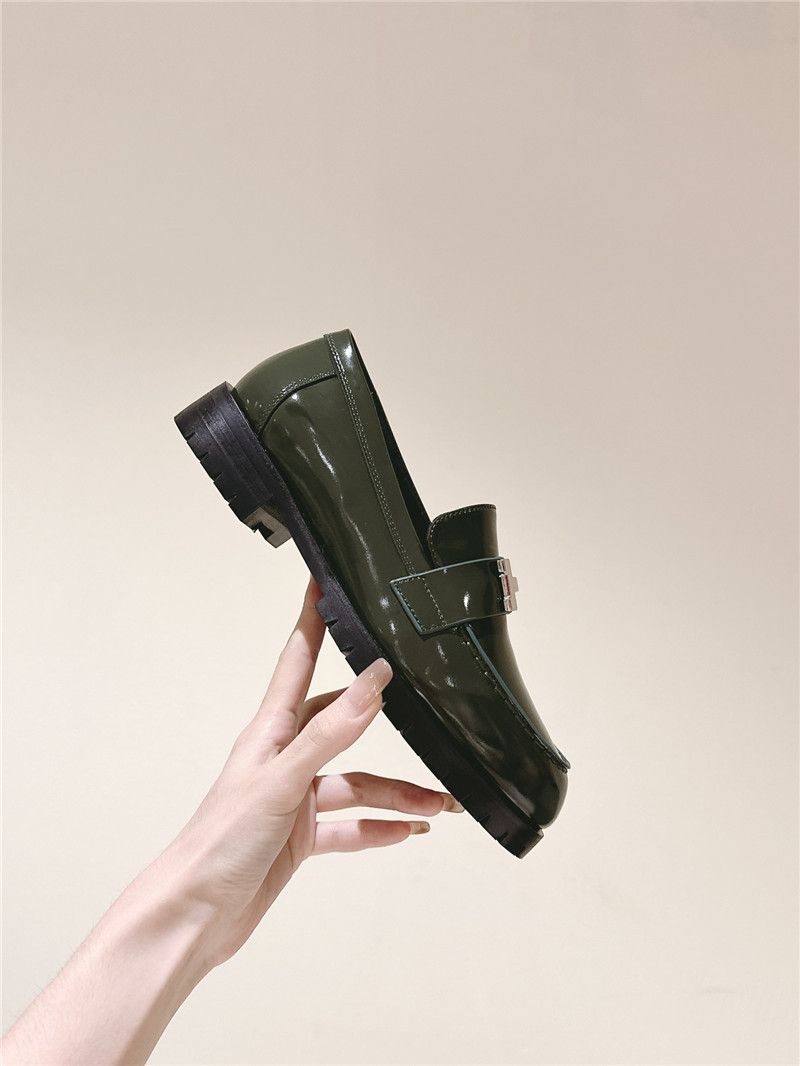 H**me5 green patent leather h buckle loafers for women