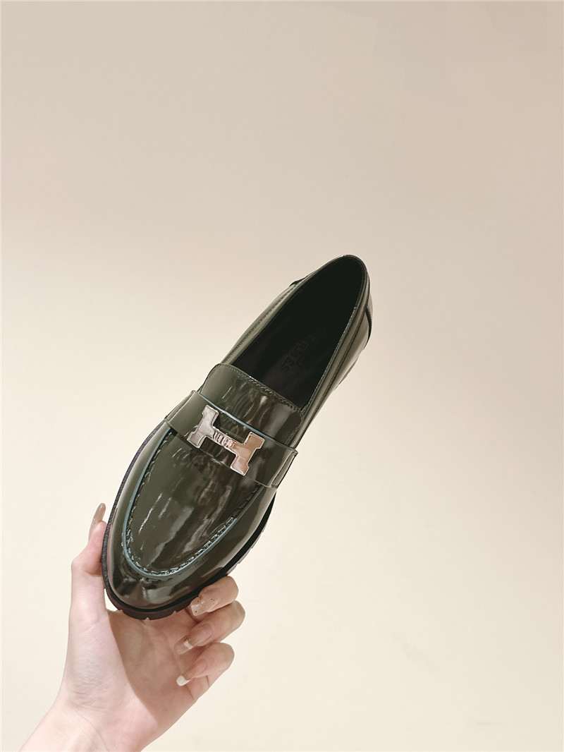 H**me5 green patent leather h buckle loafers for women