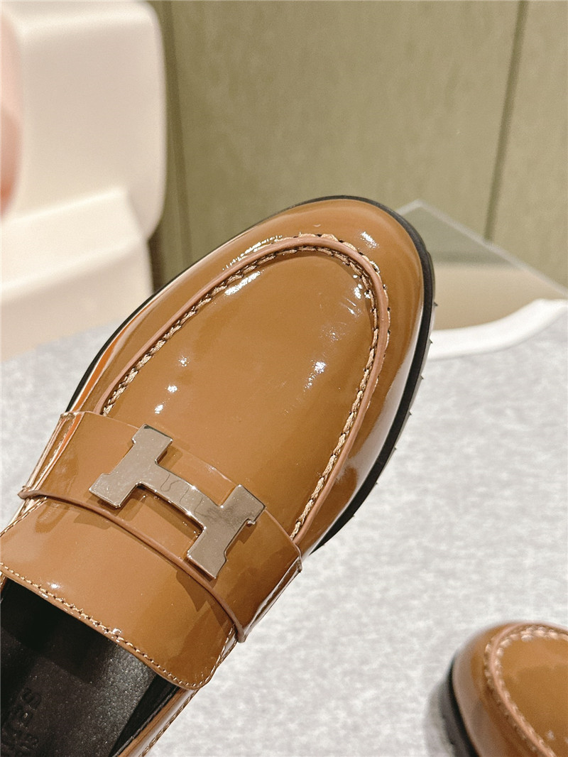 H**me5 beige patent leather h buckle loafers for women