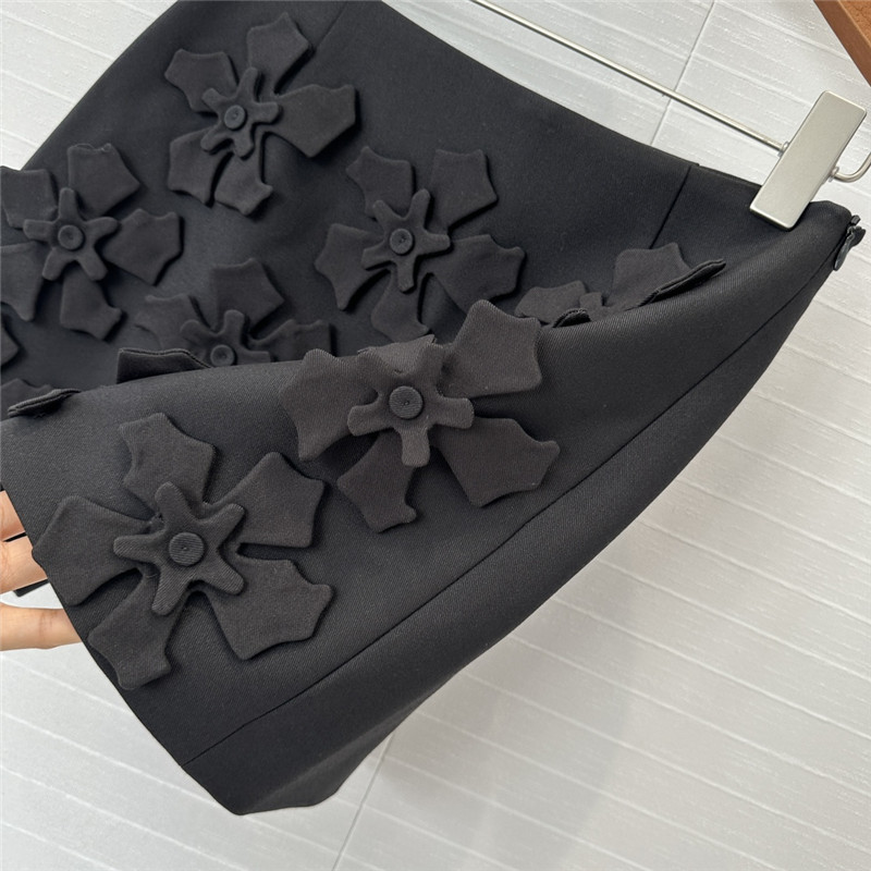 Versace three-dimensional pile short skirt replica clothing sites