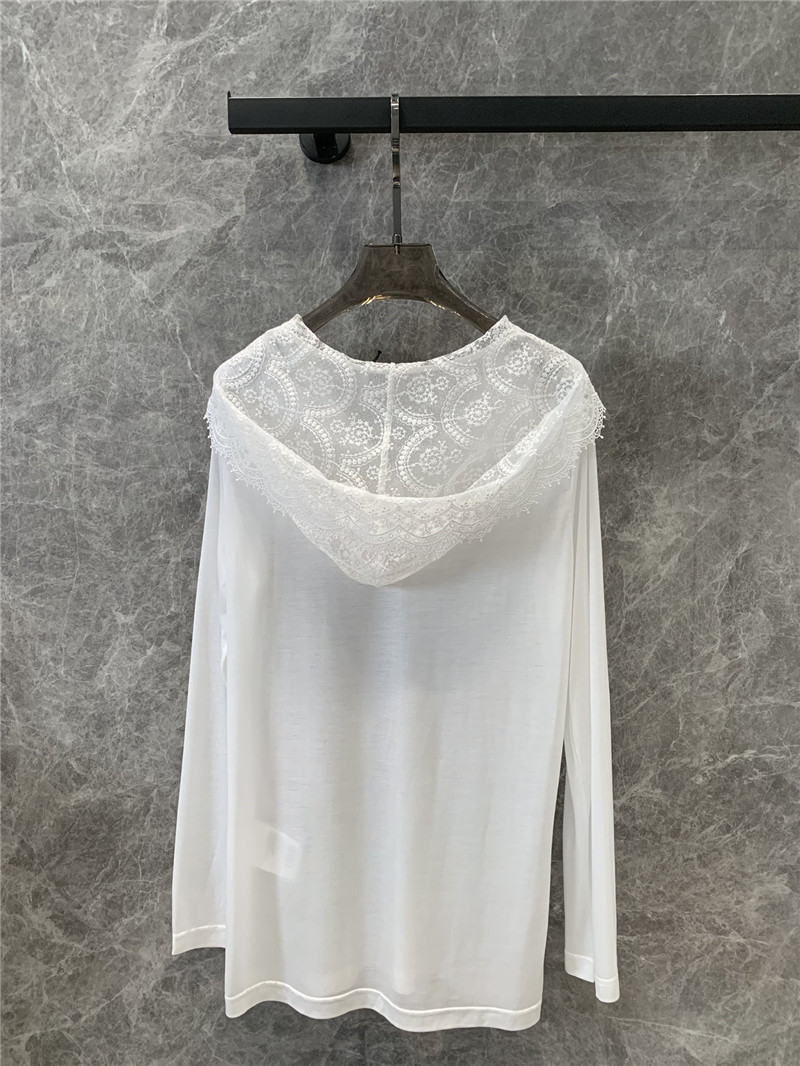 M1um1u micro-logo lace hooded long-sleeved t-shirt