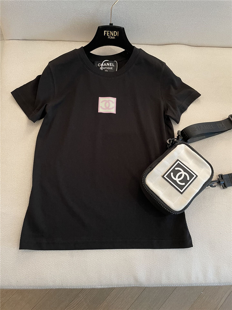 Ch**el new round neck short sleeve replica clothing