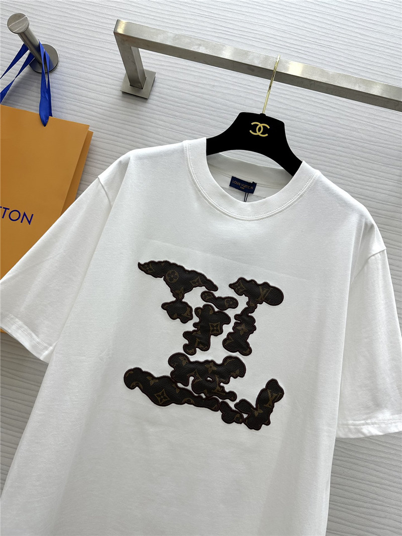 l0vis Vvtt0n lv embroidered t-shirt replica d&g clothing