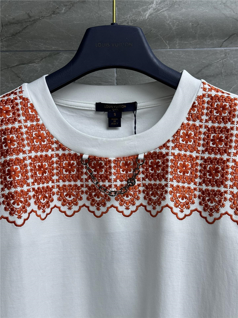 l0vis Vvtt0n floral lace embroidery t-shirt