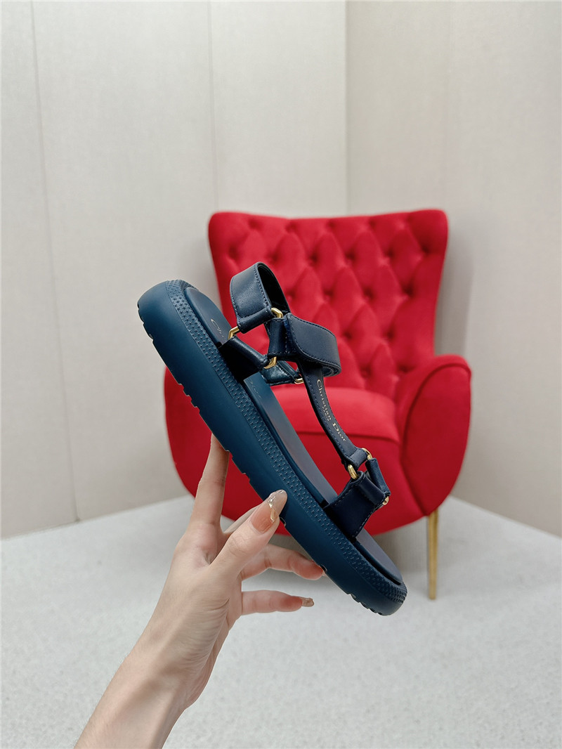 D10r black leather d wave sandals