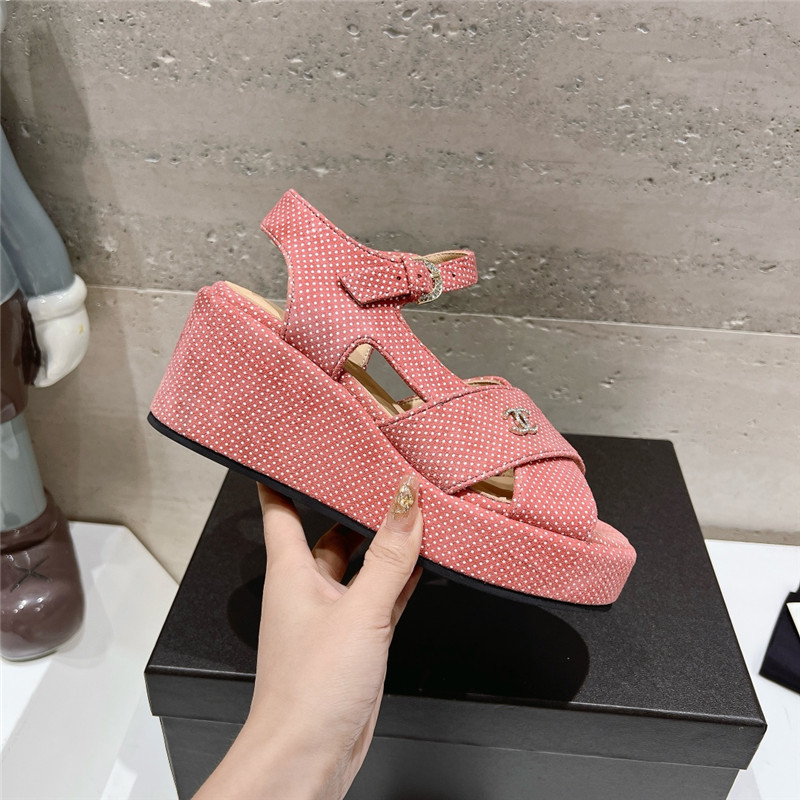 Ch**el open toe platform pink suede sandals