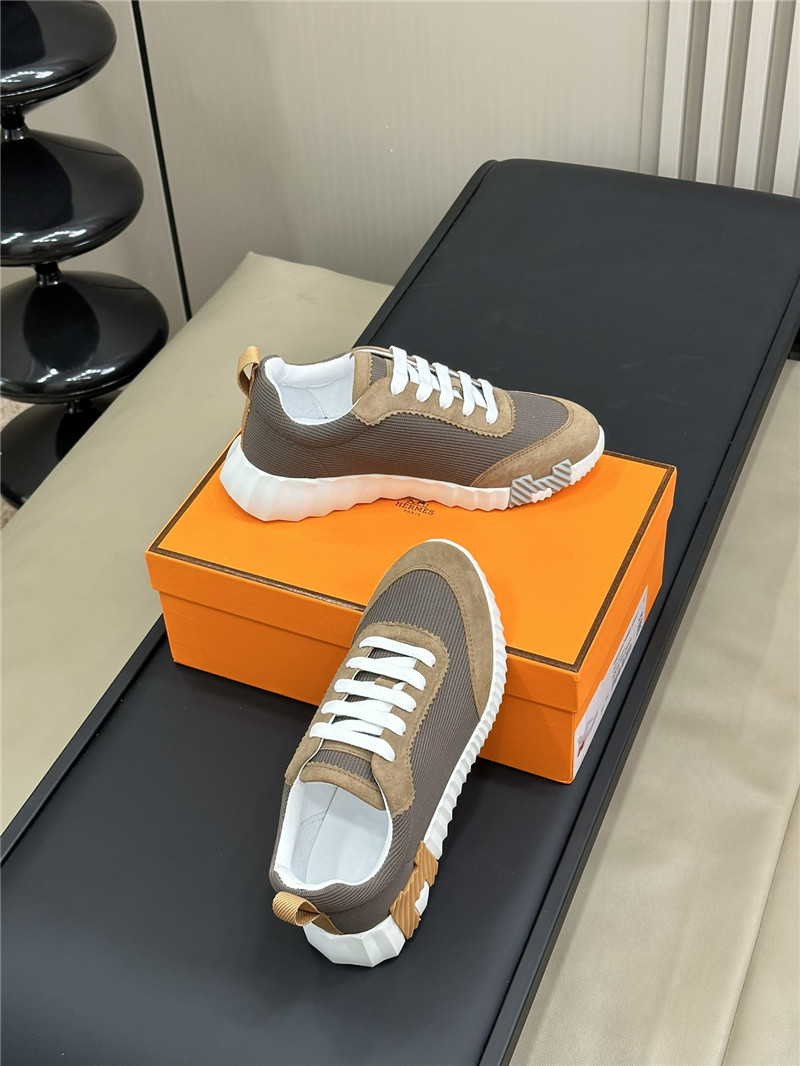 H**me5 bouncing sneakers in brown