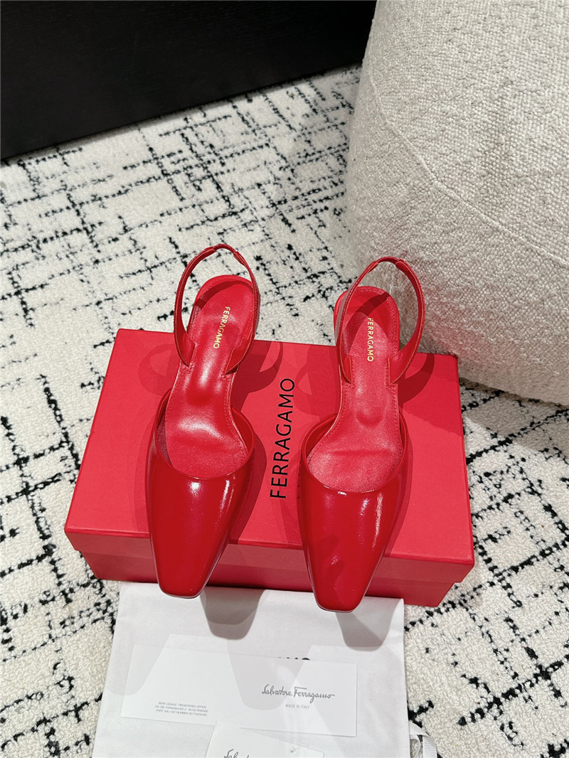 Ferragamo Cage Slingback Leather Pumps in Red