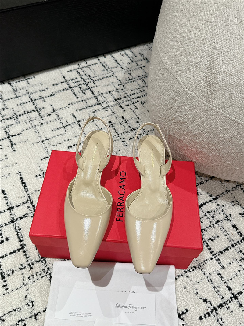 Ferragamo Cage Slingback Leather Pumps Beige