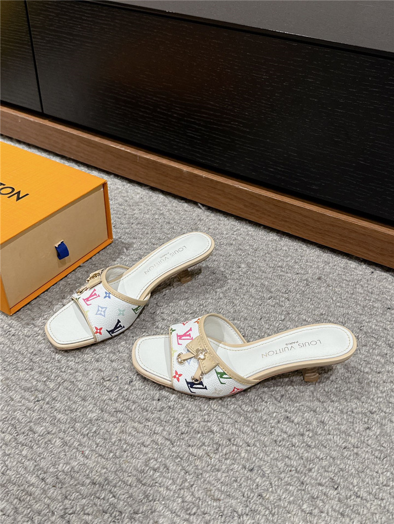 l0vis Vvtt0n multicolor monogram kitten heels