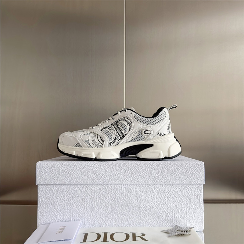 D10r chrono sneakers for women