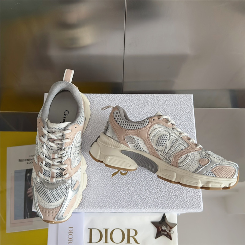 D10r chrono sneakers sale