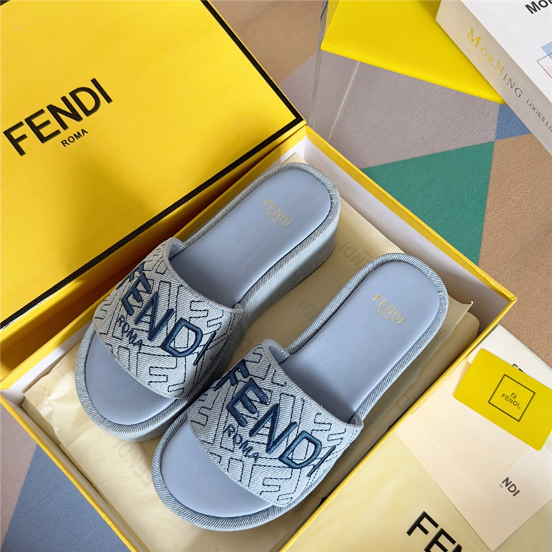 F**di sunshine black platform sandals