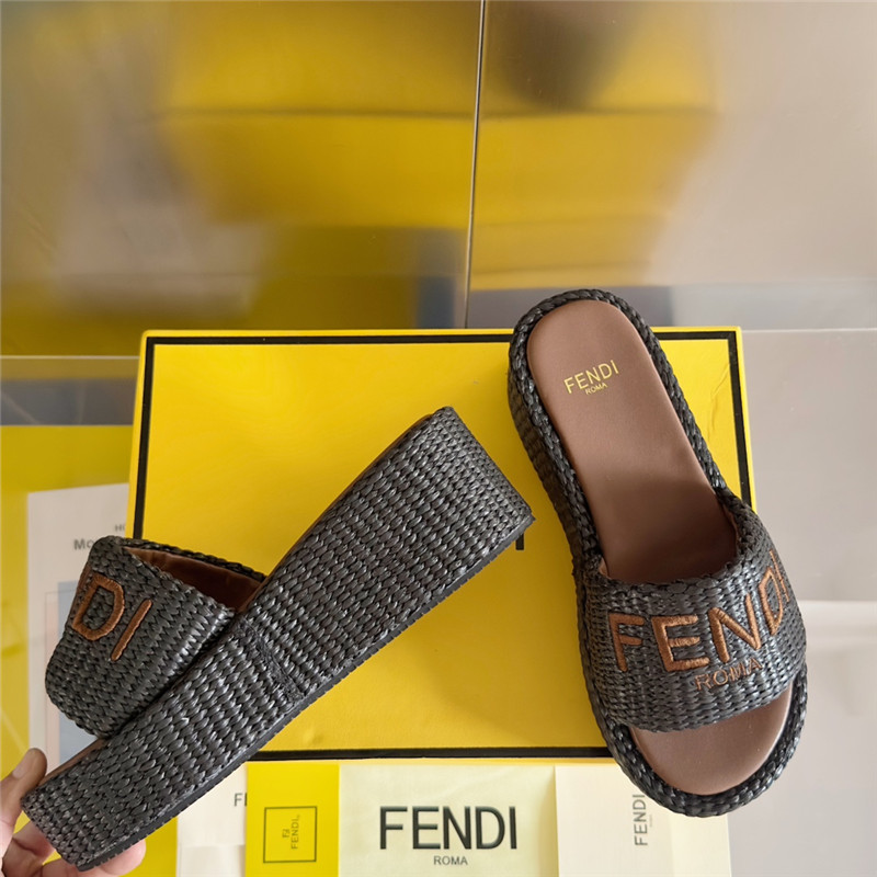 F**di sunshine black platform sandals