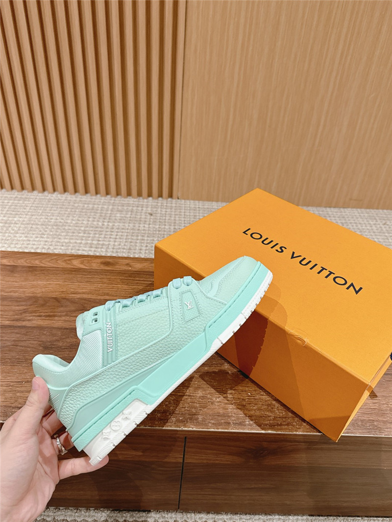 l0vis Vvtt0n lv women trainer sneakers in light blue
