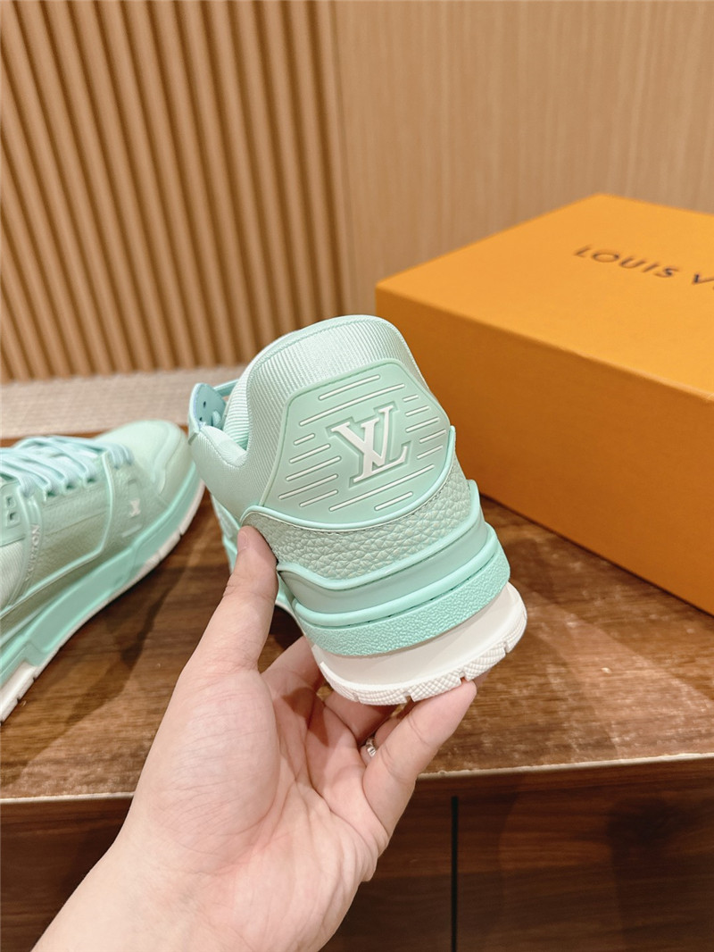 l0vis Vvtt0n lv women trainer sneakers in light blue