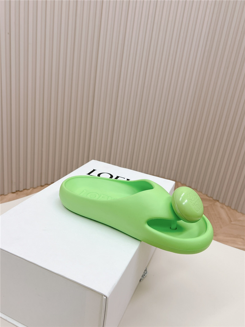 L0ew* bubble thong slide in green