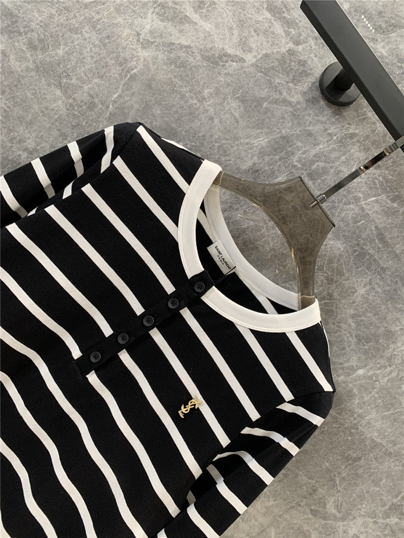 Y51 black and white striped long-sleeved t-shirt replicas clothes