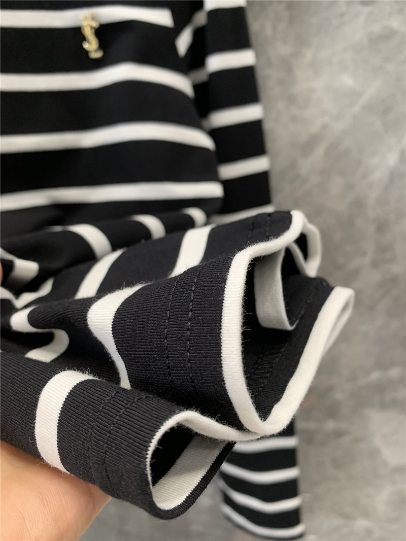 Y51 black and white striped long-sleeved t-shirt replicas clothes