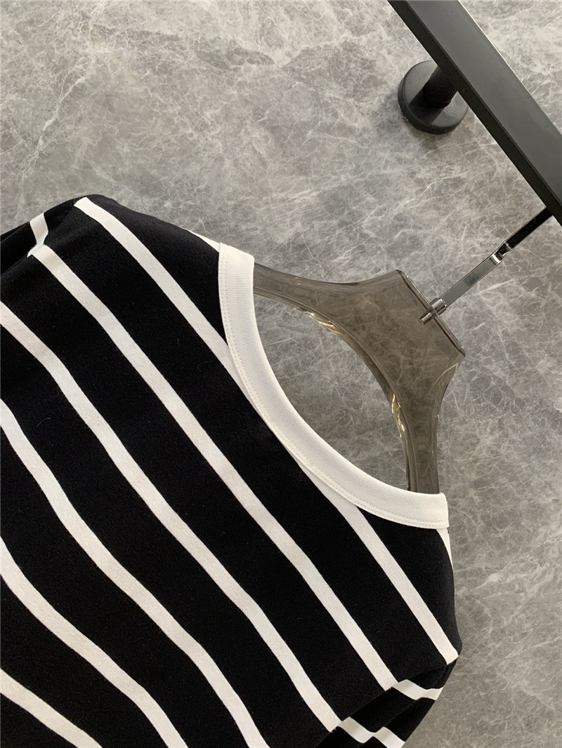 Y51 black and white striped long-sleeved t-shirt replicas clothes