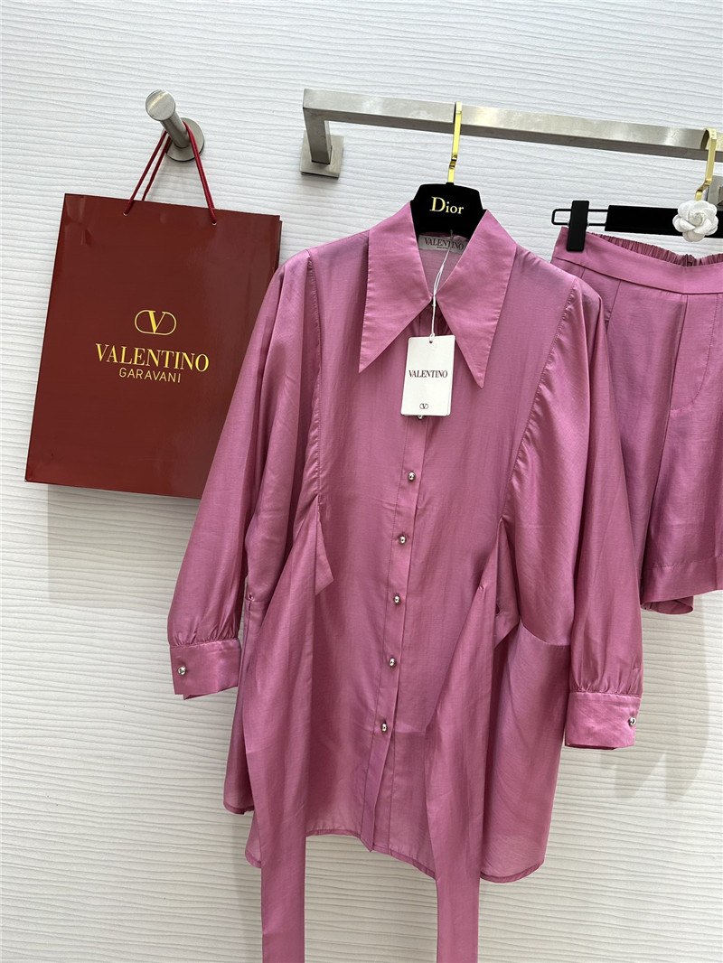 Va1e*ntin0 tie shirt + shorts set replicas clothes
