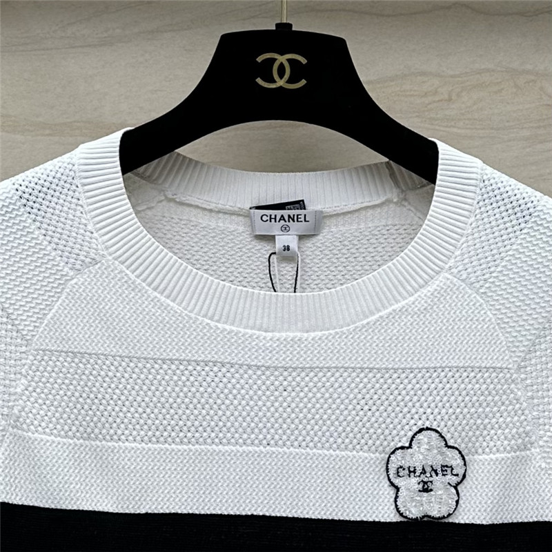 Ch**el celebrity style color matching camellia top replica clothes