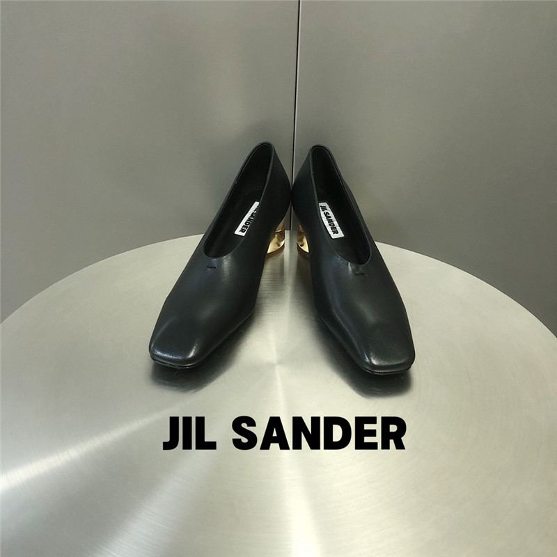 Jil Sander Perspex Block Heel Round-toe Pumps in Black