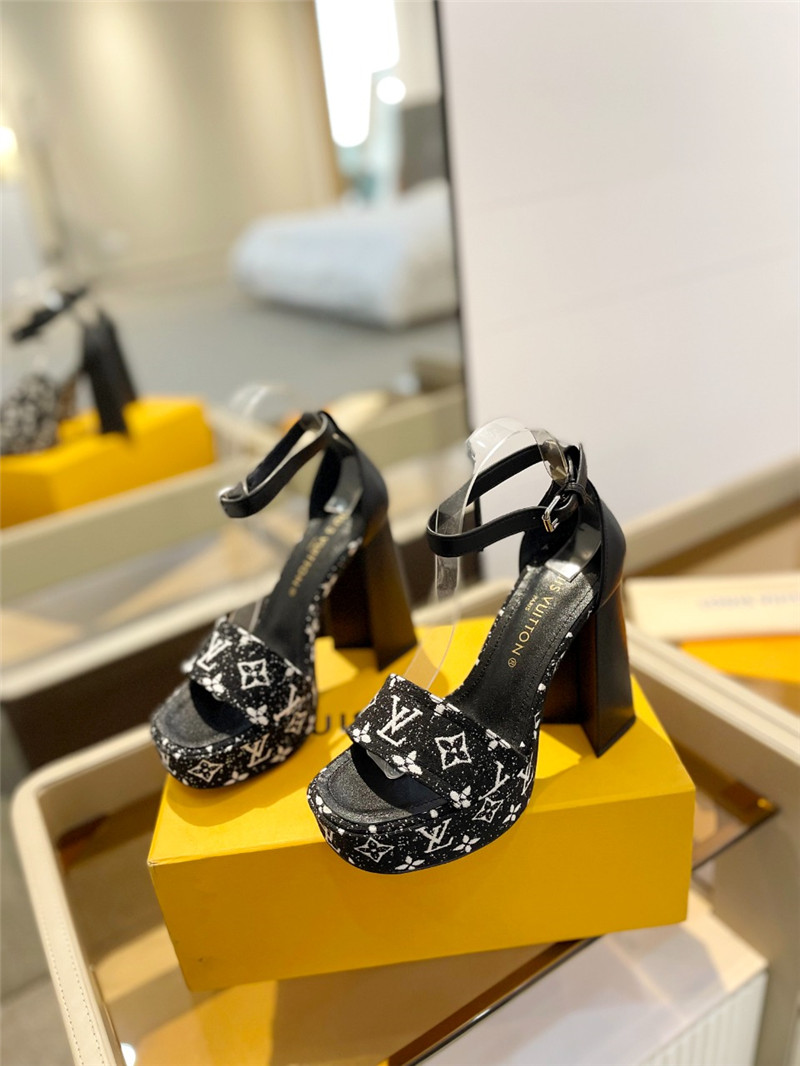 l0vis Vvtt0n monogram jacquard denim platform sandals black