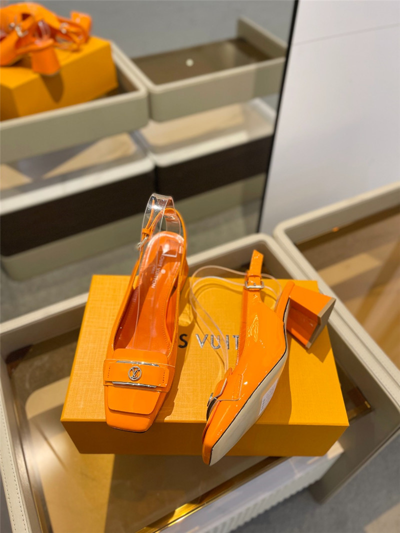 l0vis Vvtt0n orange patent leather shake slingback pumps