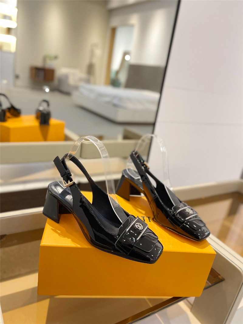 l0vis Vvtt0n black patent leather shake slingback pumps