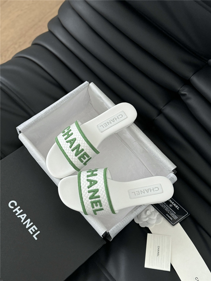 Ch**el woven embroidered logo letter slippers white green