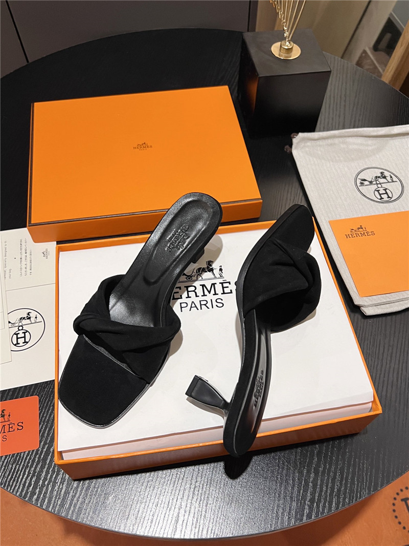 H**me5 black suede giny 55 sandals