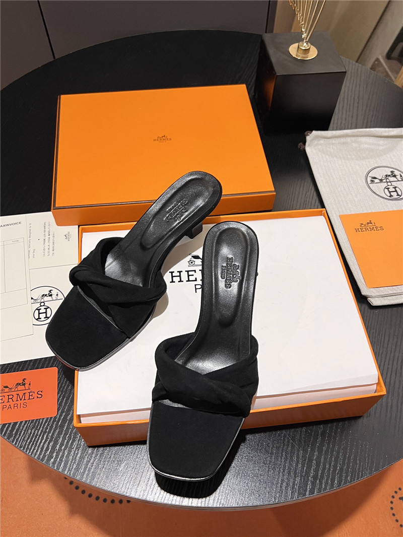 H**me5 black suede giny 55 sandals