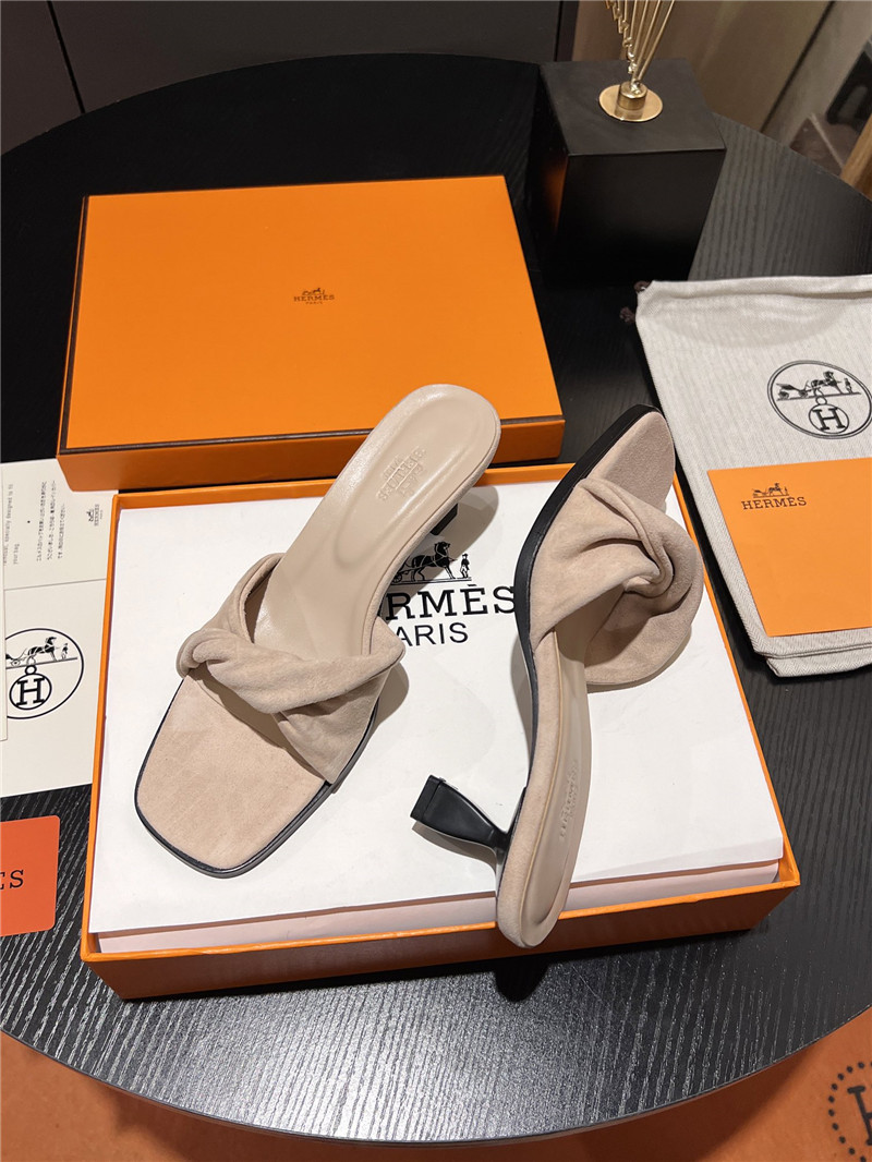 H**me5 beige suede giny 55 sandals