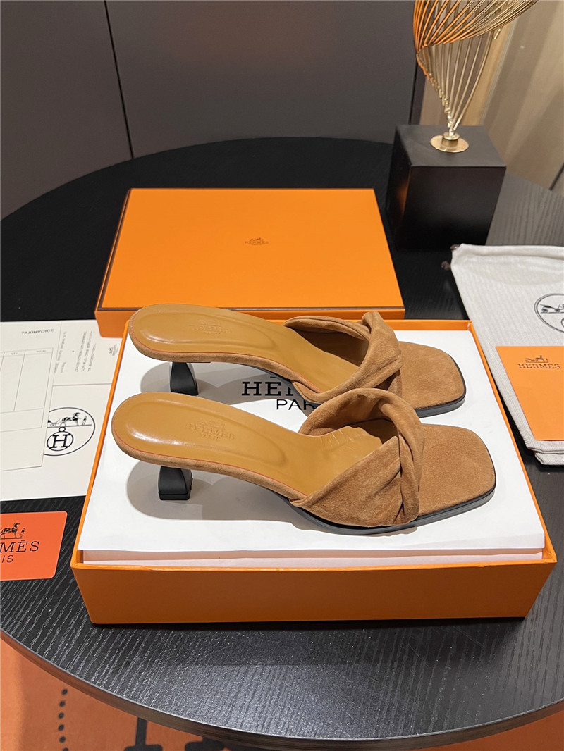 H**me5 suede goatskin giny 55 sandals
