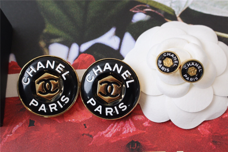 Ch**el new earrings