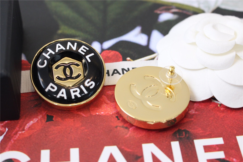 Ch**el new earrings