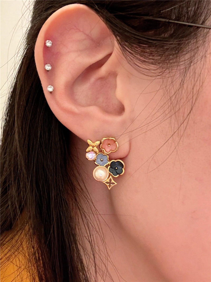 l0vis Vvtt0n lv prosperous earrings